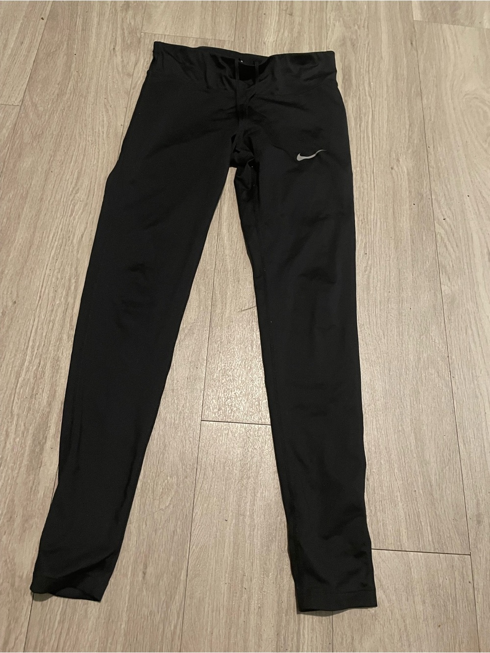 Nike Black Women's Performance Leggings with Reflective Swoosh